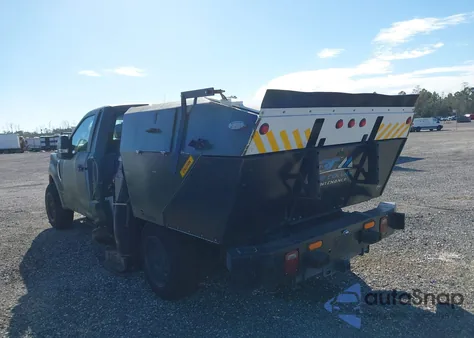 2019 Ford F-250 Xl z USA, uszkodzony, nr VIN 1FDBF2A63KED77266